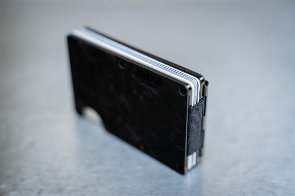 The Ridge Wallet Review - RFID Blocking Slim Wallet | Robb